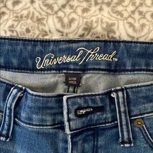 Universal Thread Women's Blue Jeans